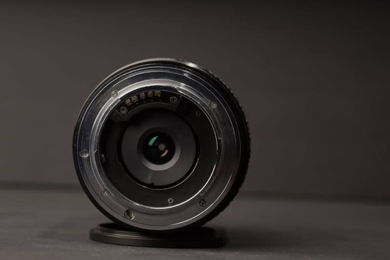 Minolta Minolta AF 70-210mm f/4.5-5.6 — miniatura 3