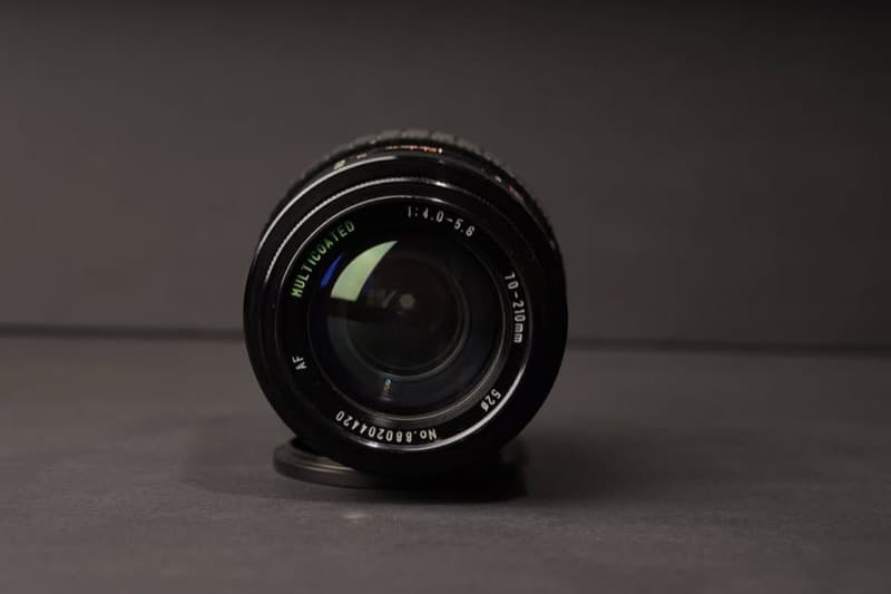 Minolta Minolta AF 70-210mm f/4.5-5.6 — miniatura 4